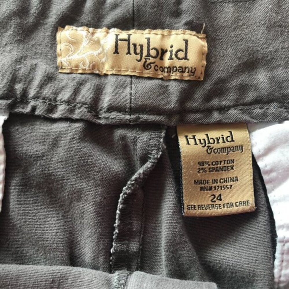 Hybrid & Co. Women's Plus Size Tailored Shorts, Size 24 Golf Shorts - Picture 2 of 3